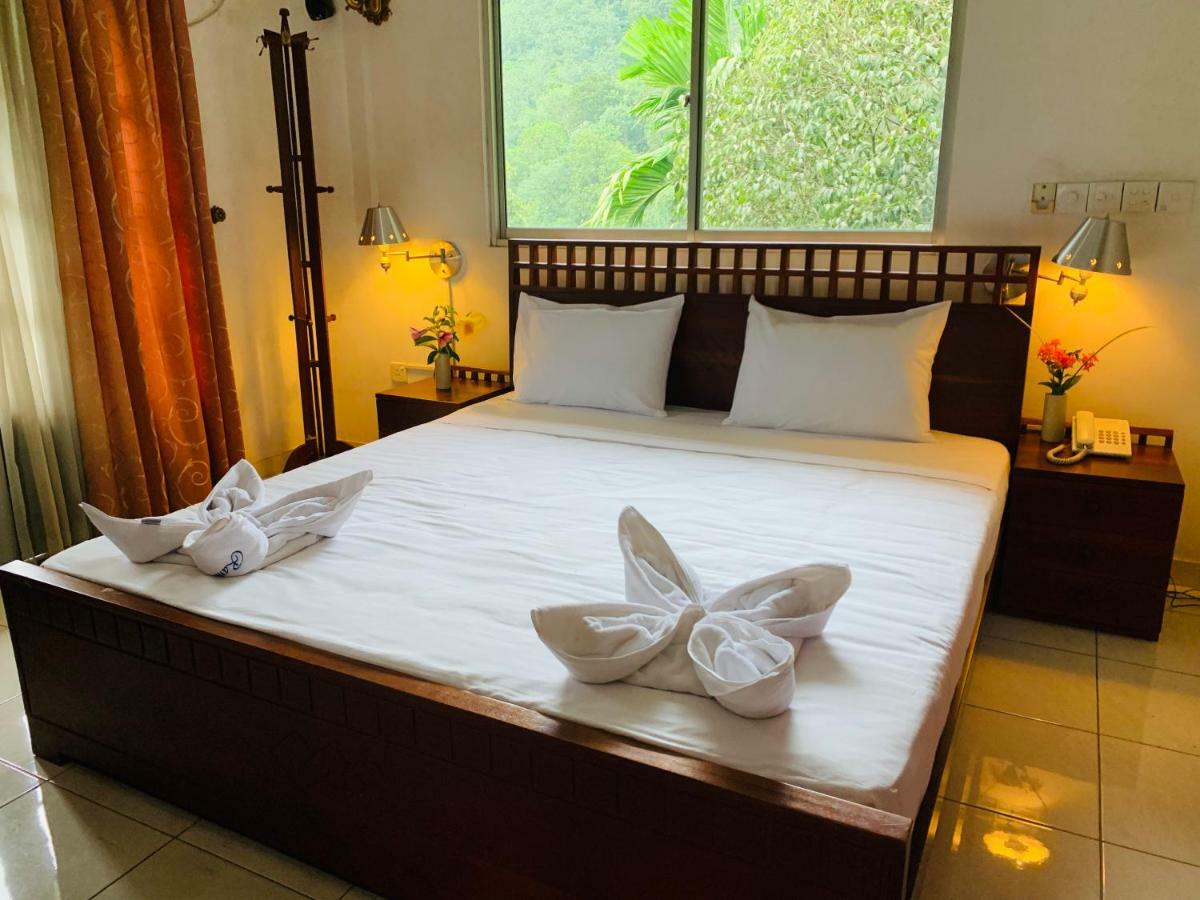 Randiyaepiliyagoda Resort Avissawella Exterior photo